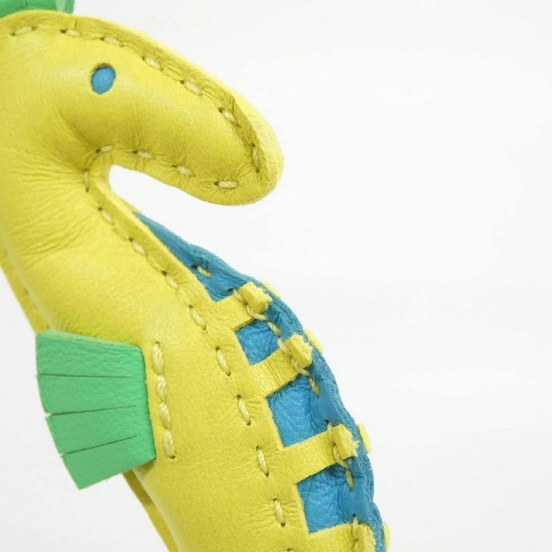 Túi charm Hermes Hippo 084738CA 624628