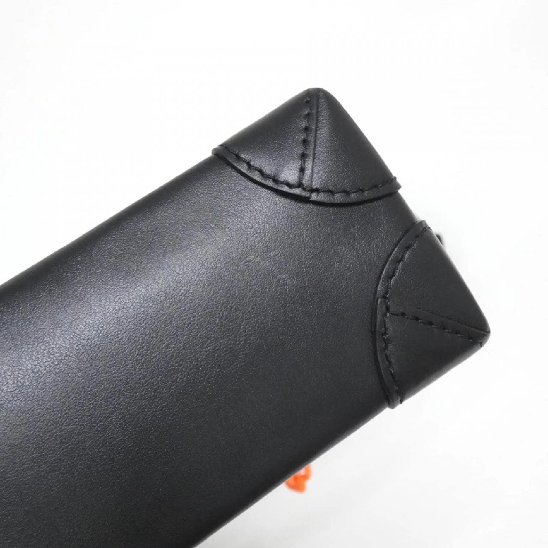 Túi đeo vai Louis Vuitton Monogram (LV Friends) Steamer XS M80327 608675