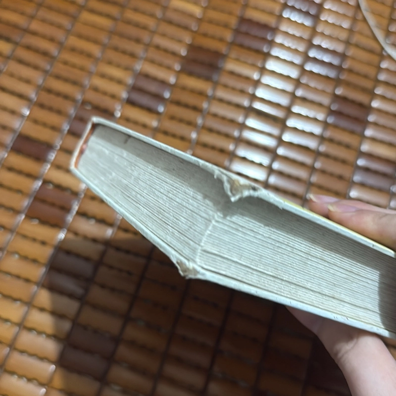 37 truyện ngắn Nguyễn Thị Thu Huệ 525534