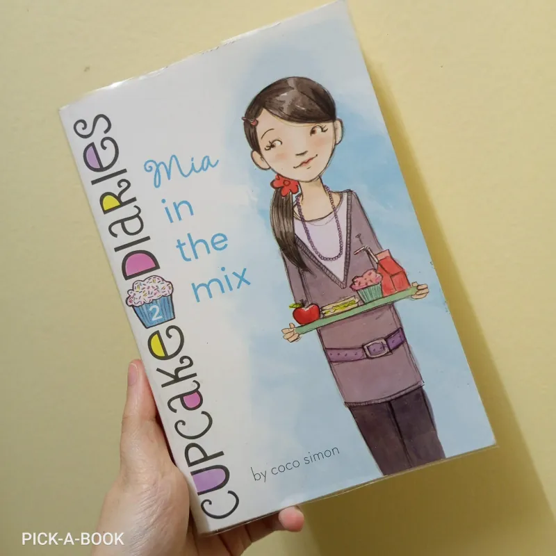 Truyện luyện đọc Tiếng Anh Cupcake Diaries: Mia In The Mix 991990
