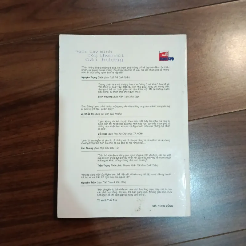 Ngón tay mình còn thơm mùi oải hương 974380