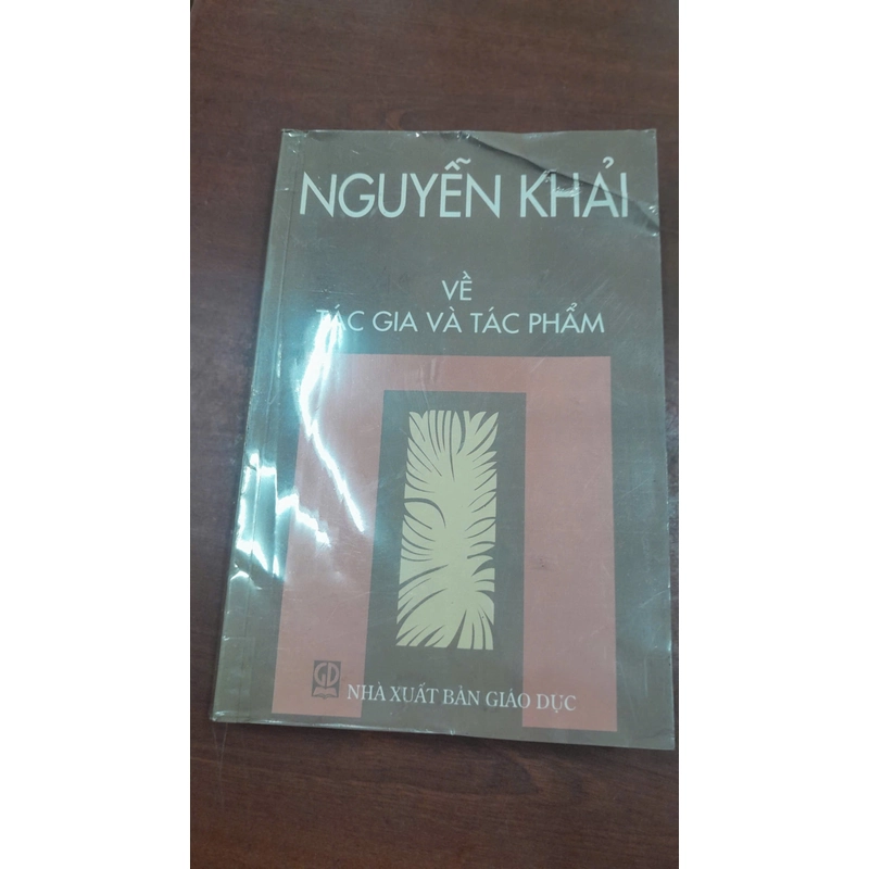 VỀ TÁC GIẢ VÀ TÁC PHẨM 280629