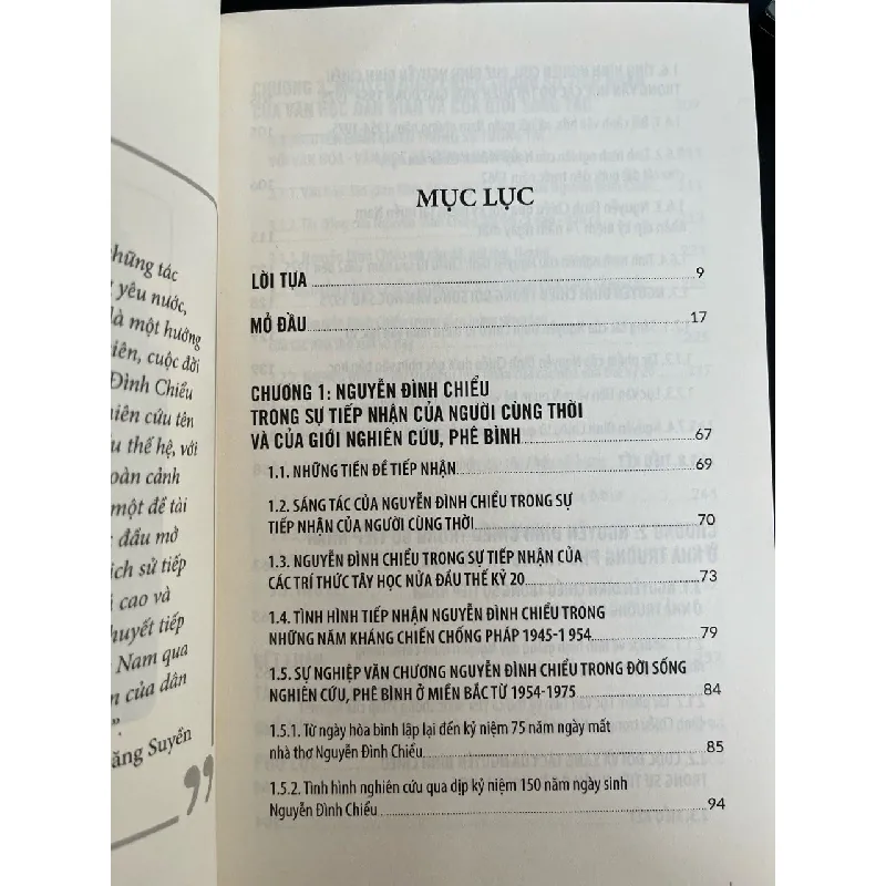 Lịch sử tiếp nhận Nguyễn Đình Chiều - Lê Văn Hỷ 698858