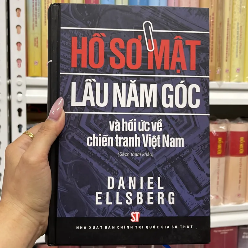 HỒ SƠ MẬT LẦU NĂM GÓC 996490