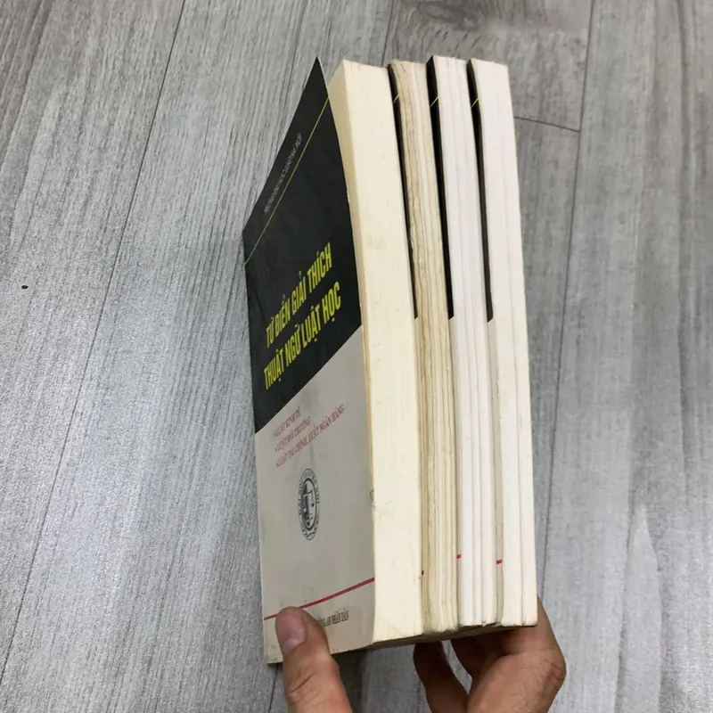 Từ điển giải thích thuật ngữ luật học. Combo 4 cuốn. 3a4 718591