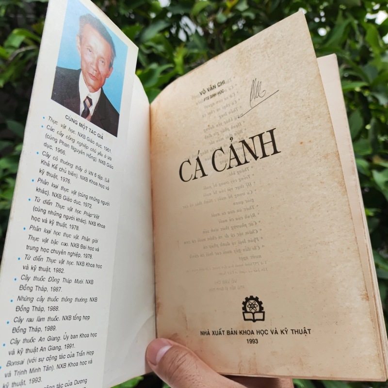 Cá Cảnh - PTS Sinh Học Võ Văn Chí 532117