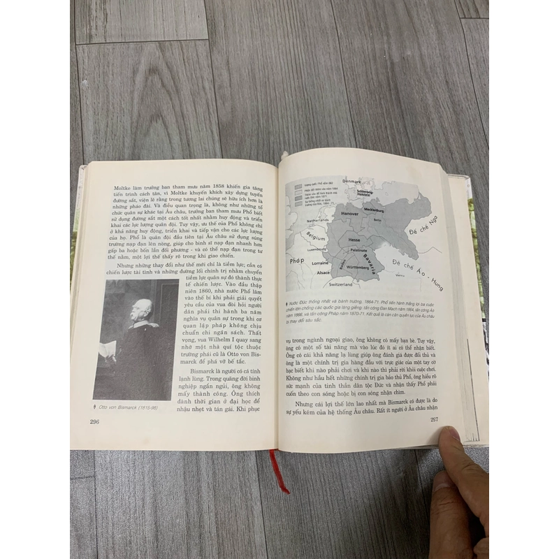 Lịch sử chiến tranh - Geoffrey parker. 1b4 518494