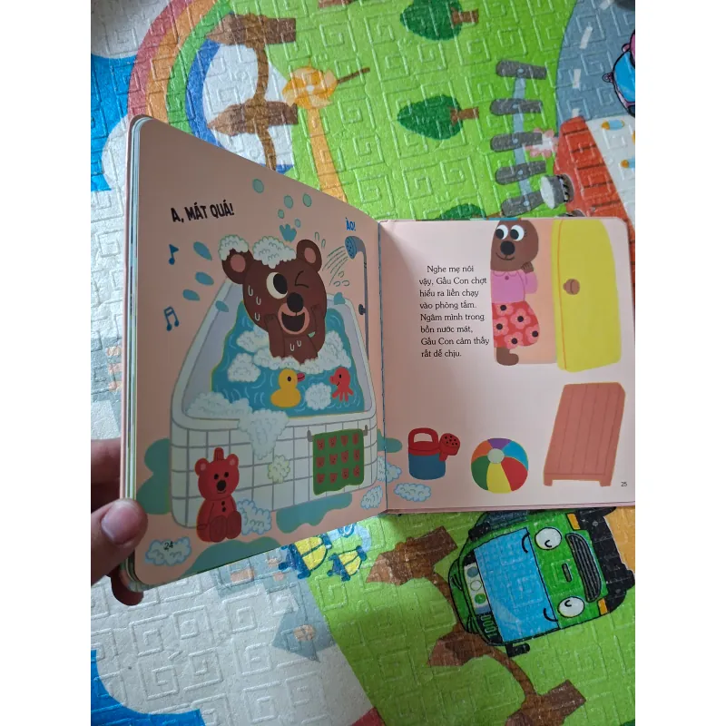 Gấu Con Tinh Nghịch - Ai Đấy Nhỉ? 977737