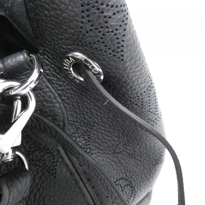 Túi xách vai Louis Vuitton Mahina Bella M57070 608491