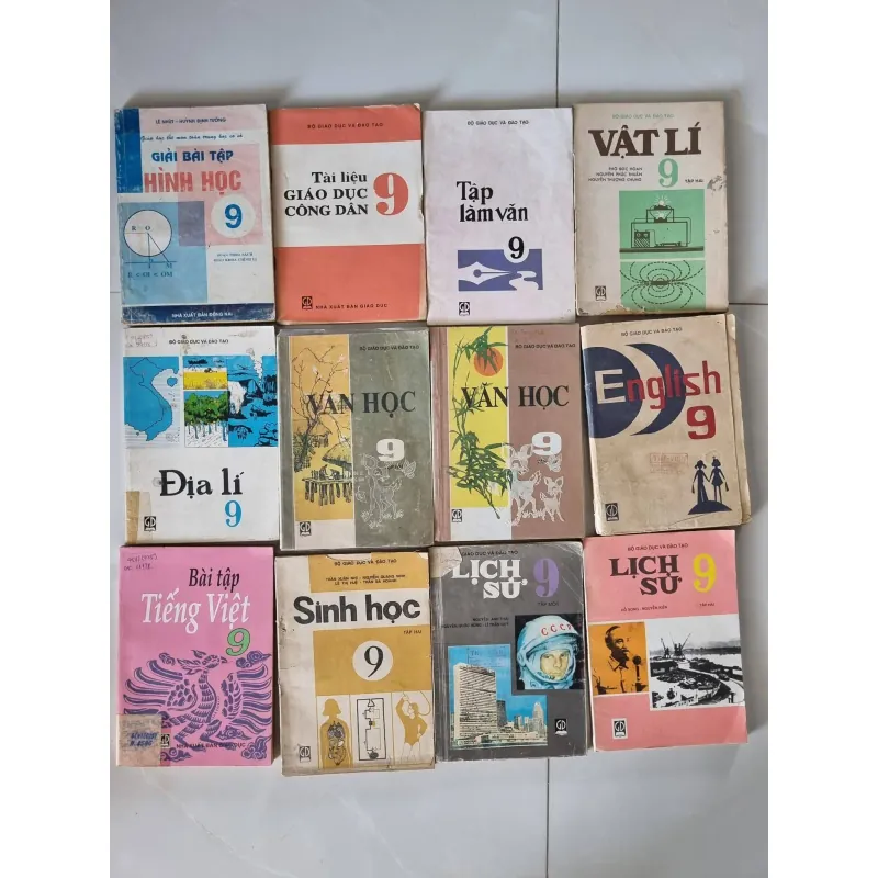 Sách giao khóa thời chưa cải cách - 115 cuốn 1046444