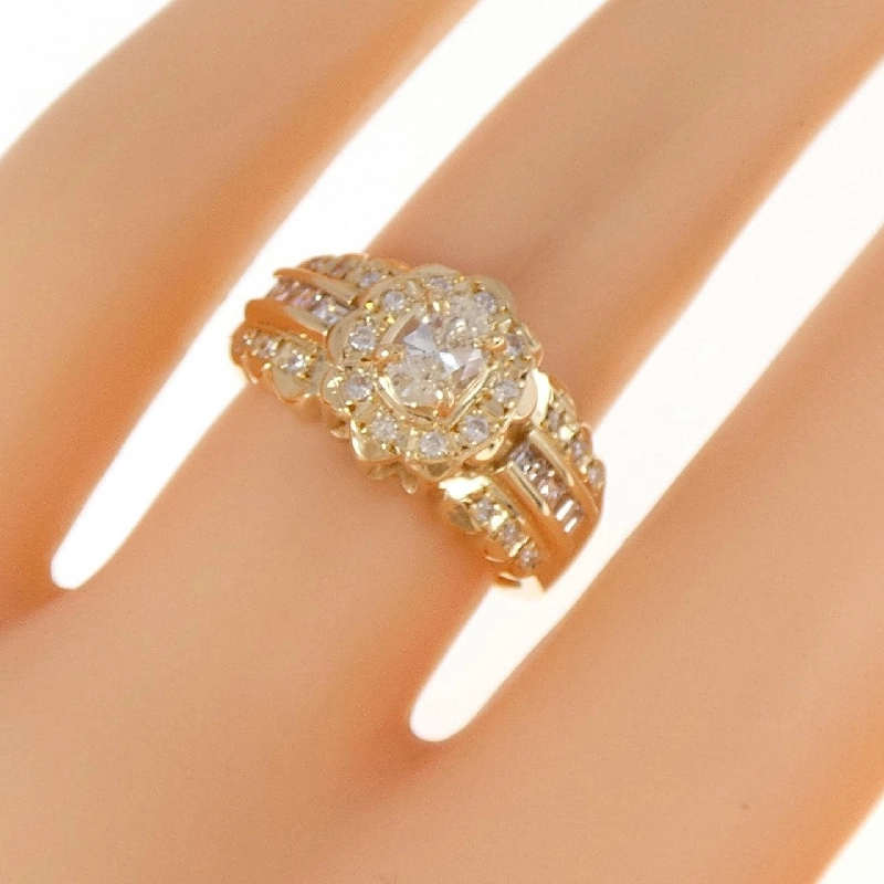 Nhẫn kim cương K18YG 0.70CT 673038