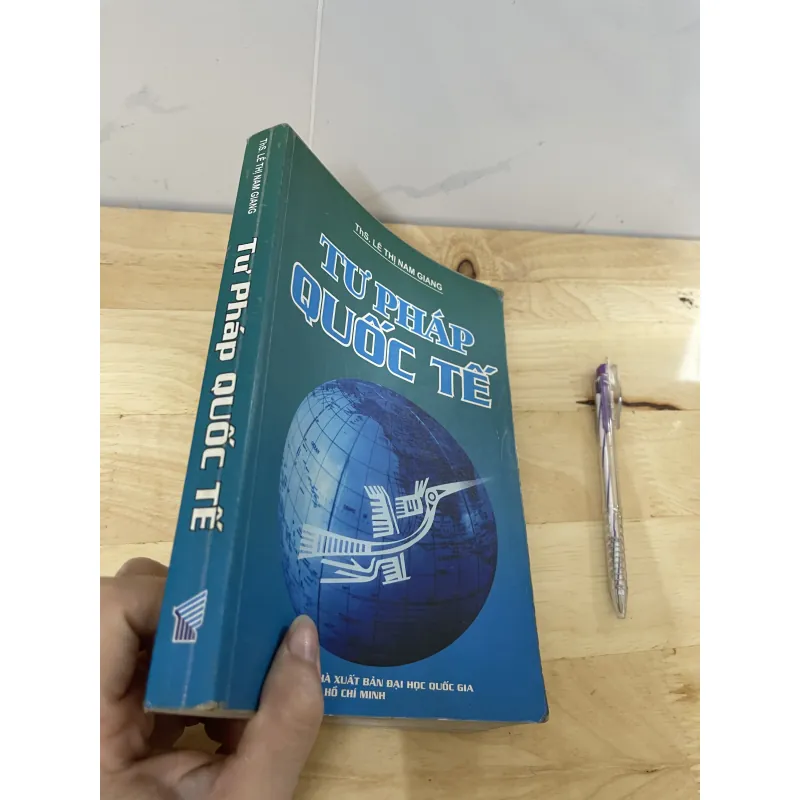 Tư pháp Quốc tế 790704