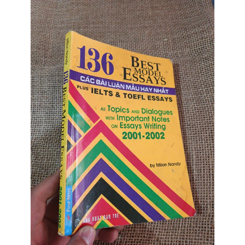 136 Best Model Essays 2014 mới 80%(Sách tự học tiếng Anh) HLSC2404 1028494