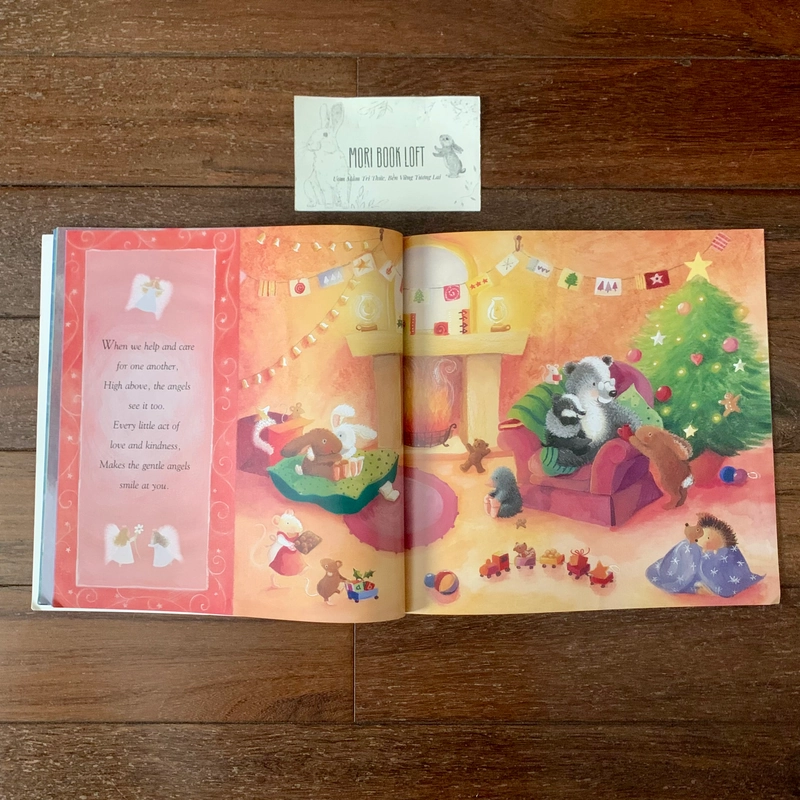 Sách ngoại văn The Christmas Angels, Used 385417
