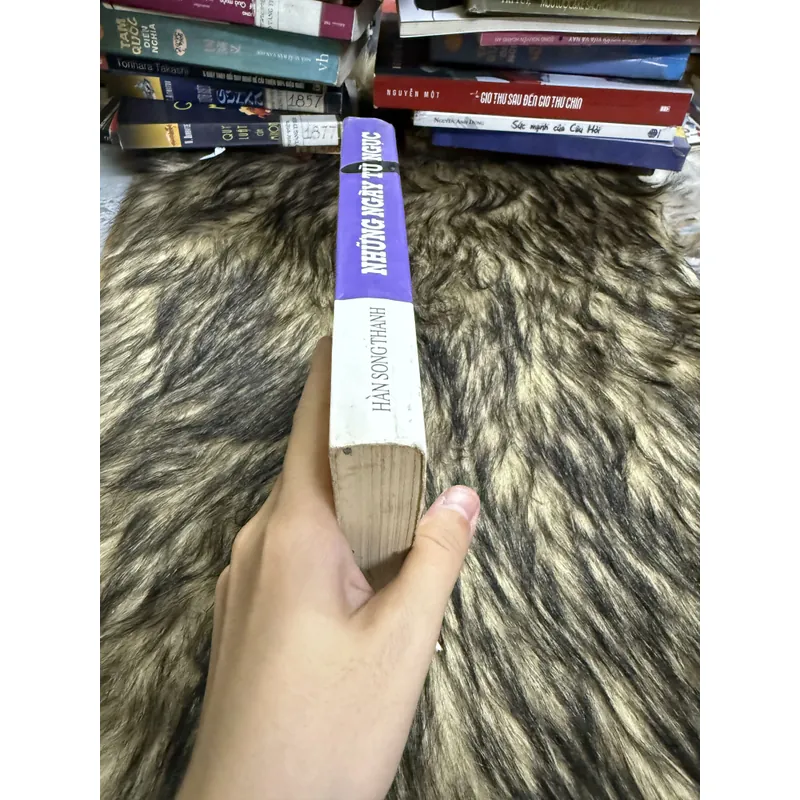 Những ngày tù ngục  600806