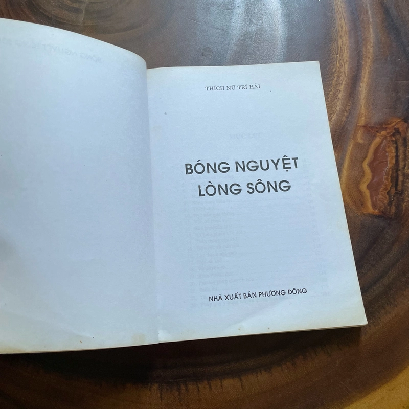II Tựa sách: Bóng Nguyệt Lòng Sông - Thích Nữ Trí Hải - 2007 462584