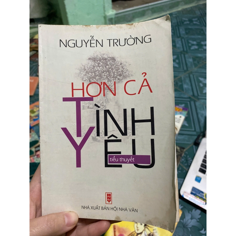 Hơn cả tình yêu 329640