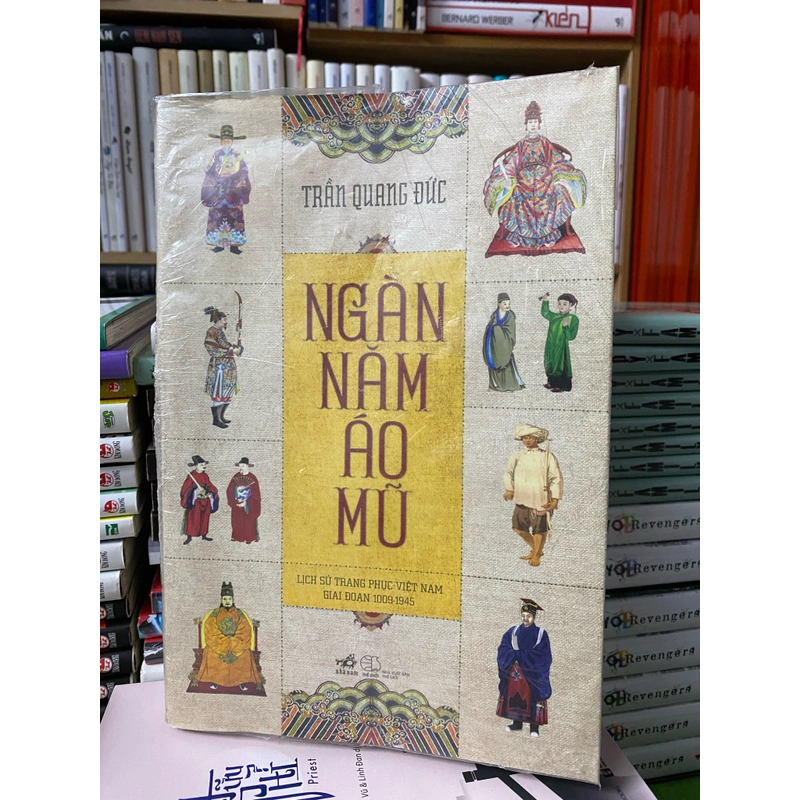 Ngàn năm áo mũ ( Trần Quang Đức ) 277729