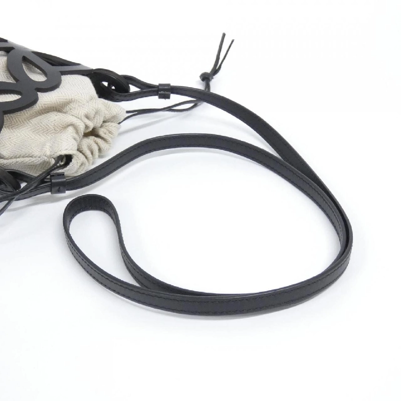 Loewe Anagram Cut Out Pocket C922Y62X02 Túi đeo vai - Hàng hiệu Authentic 803059