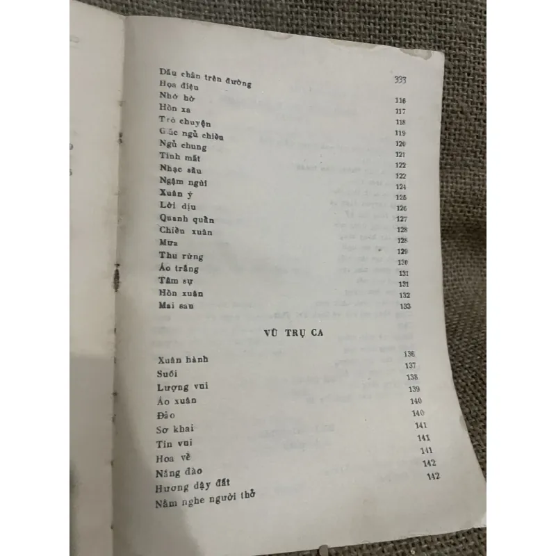 Thơ Huy Cận - 350 trang  994331