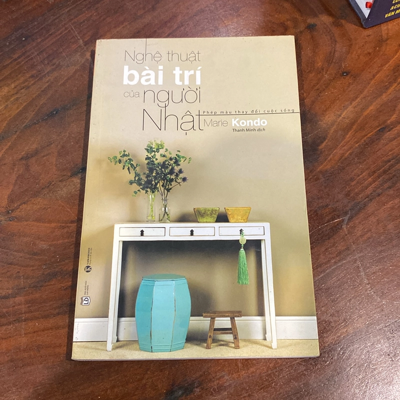 NGHỆ THUẬT BÀI TRÍ CỦA NGƯỜI NHẬT - PHÉP MÀU THAY ĐỔI CUỘC SỐNG 470372