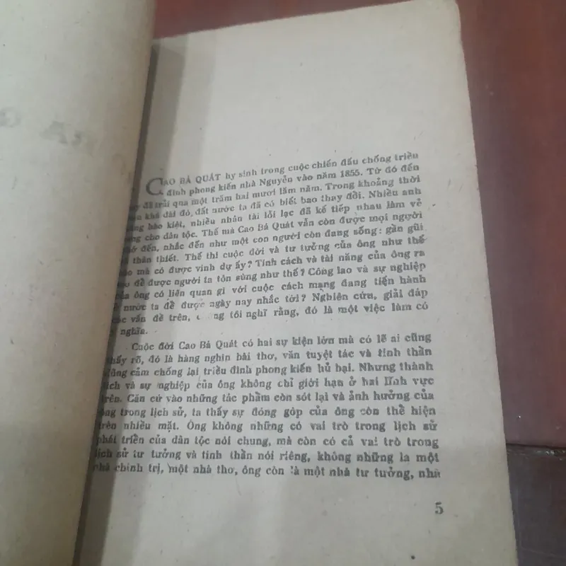 CAO BÁ QUÁT, Con người và Tư tưởng 592751