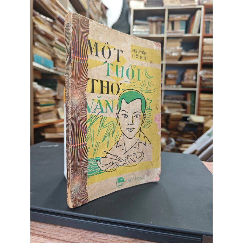 Một tuổi thơ văn - Nguyên Hồng 449698