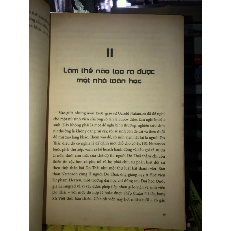 Thiên tài kỳ dị và đột phá toán học cùa thế giới - Masha Gessen 777013