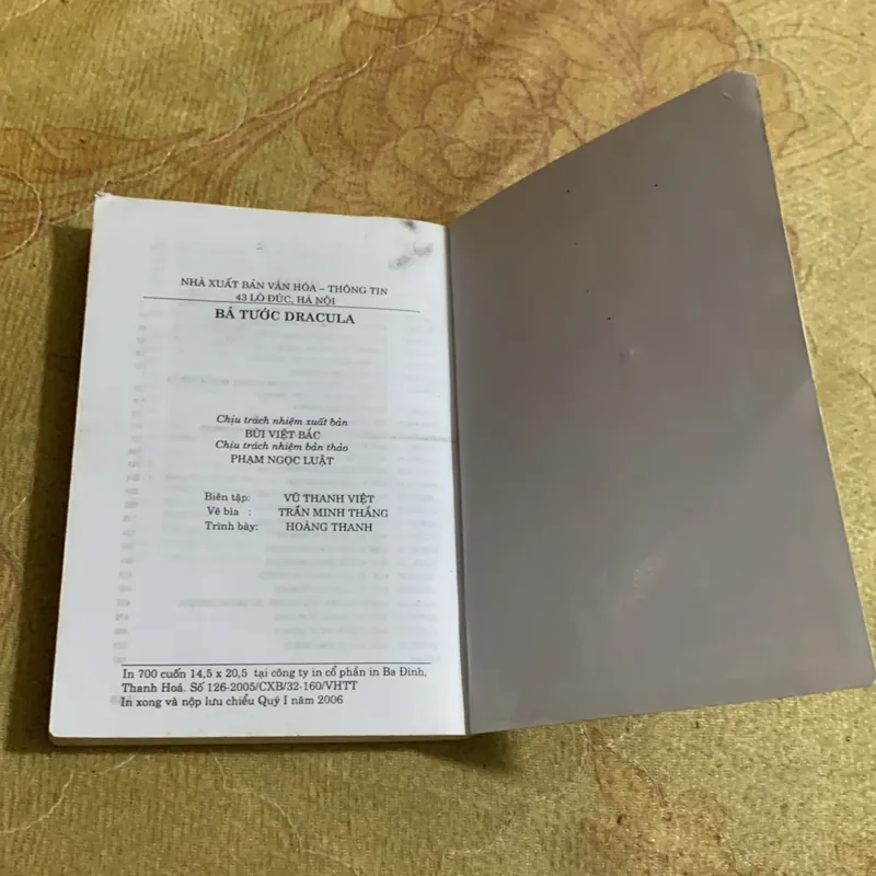  COMBO BÁ TƯỚC MÔNGTƠ CRIXTÔ & BÁ TƯỚC DRACULA 740137