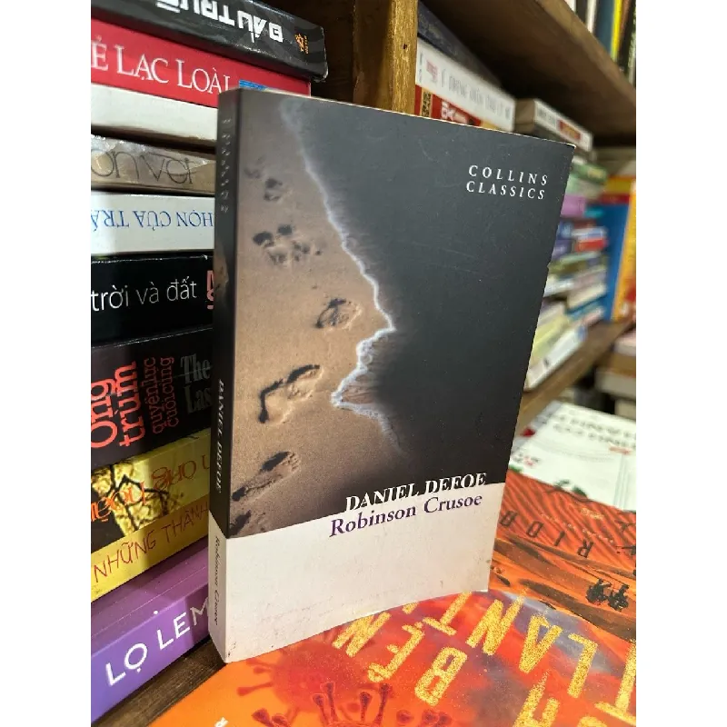 Robinson Crusoe - Daniel Defoe ( Collins ) 590050