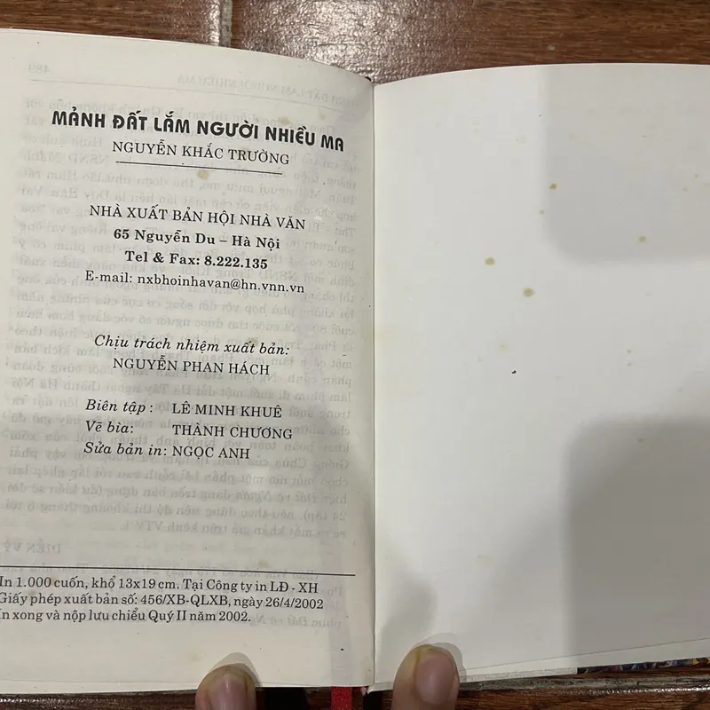 Mảnh đất lắm người nhiều ma (k3) 607516