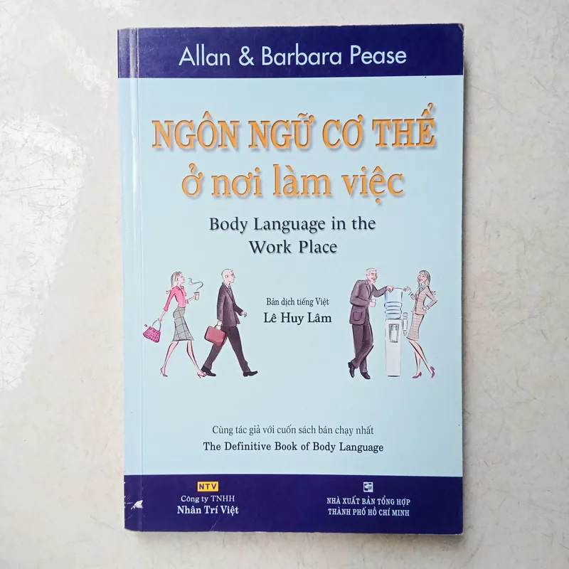 Ngôn ngữ cơ thể ở nơi làm việc 📚 696753