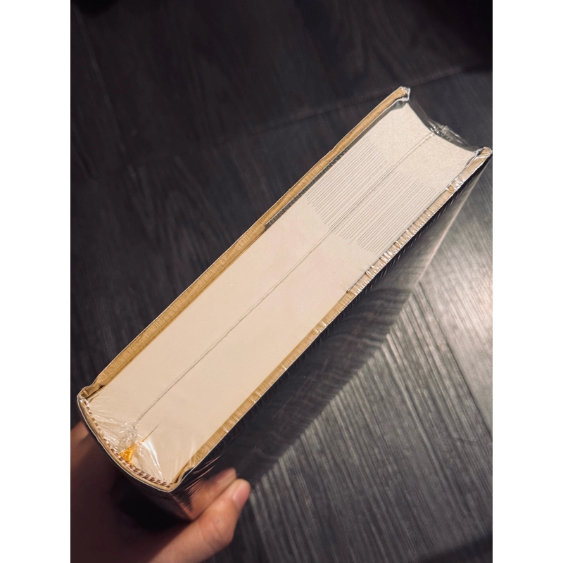 Tội ác và trừng phạt (bìa cứng còn seal) 495546