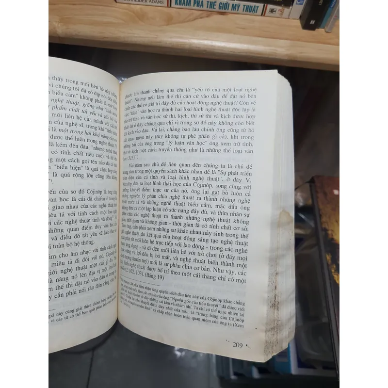 Hình thái học của nghệ thuật 707098