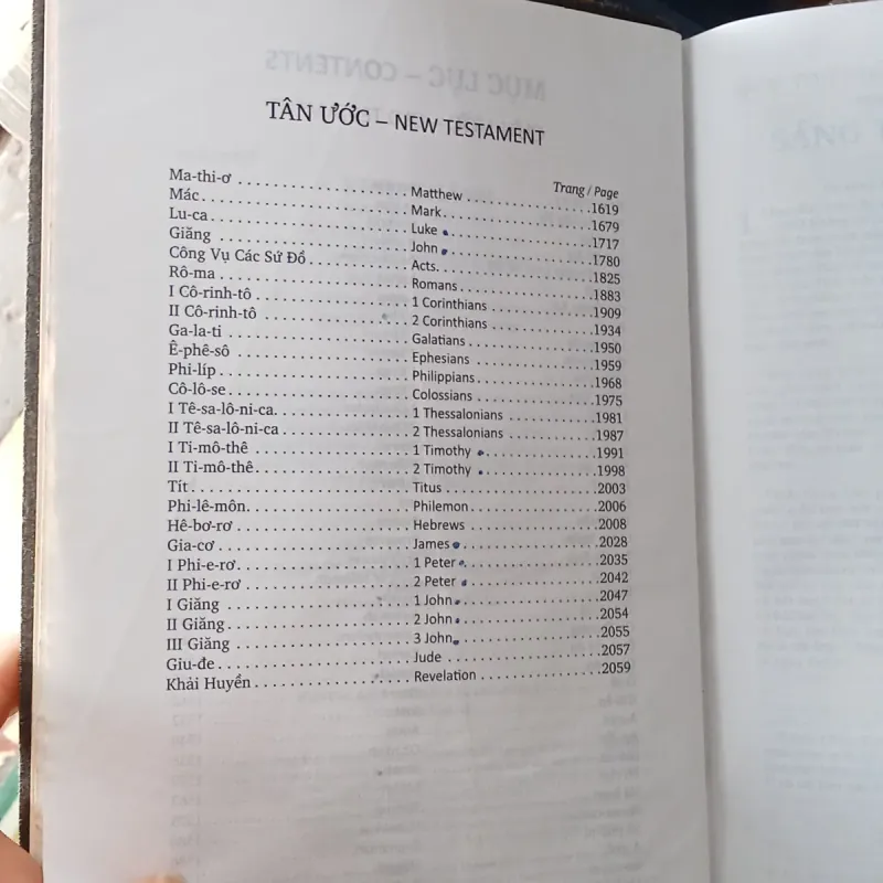 Kính Thánh Sống Ngữ Việt - Anh 936442