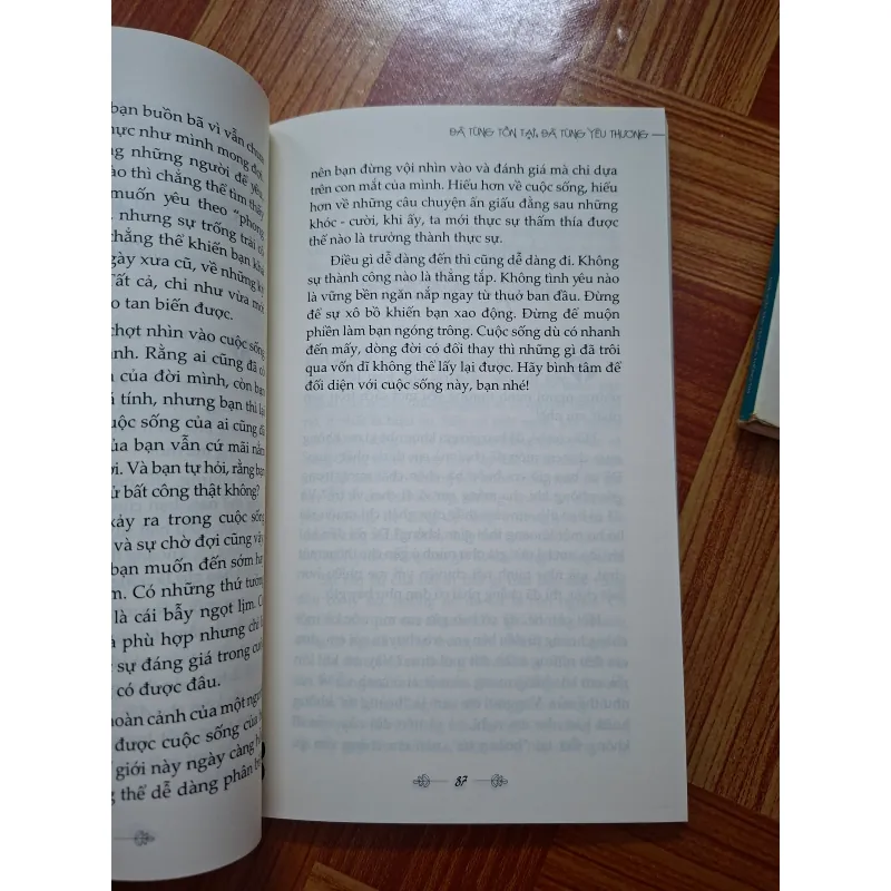 combo 2 quyển sách tản văn 751350