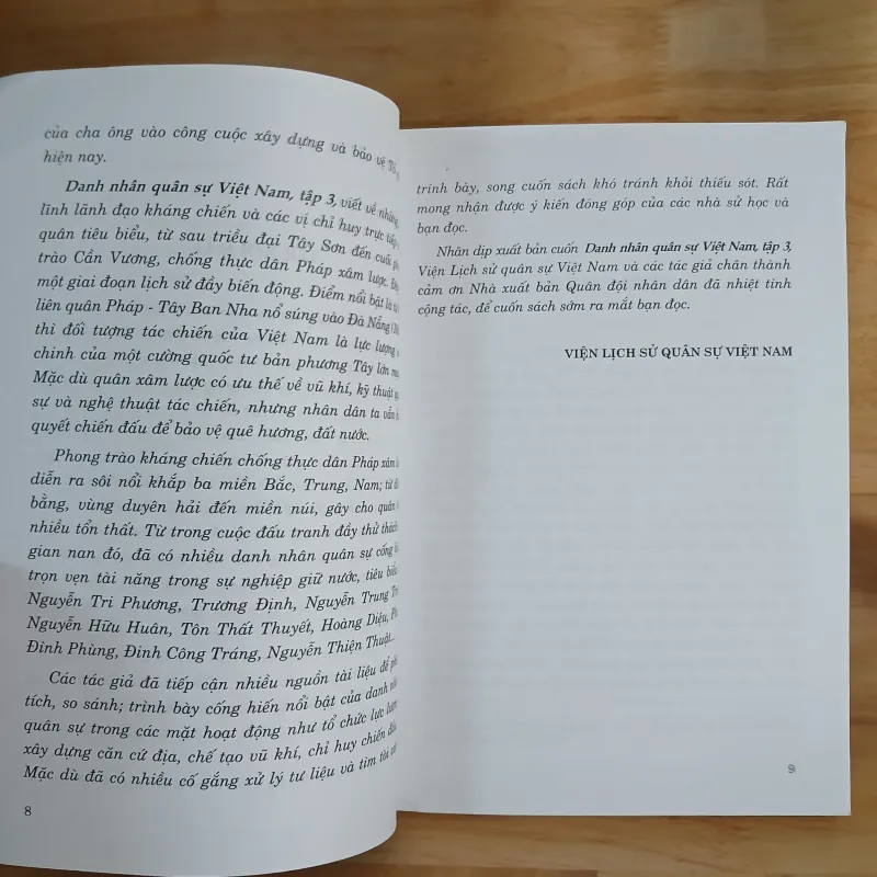 Danh Nhân Quân Sự Việt Nam (Tập 3) 760517