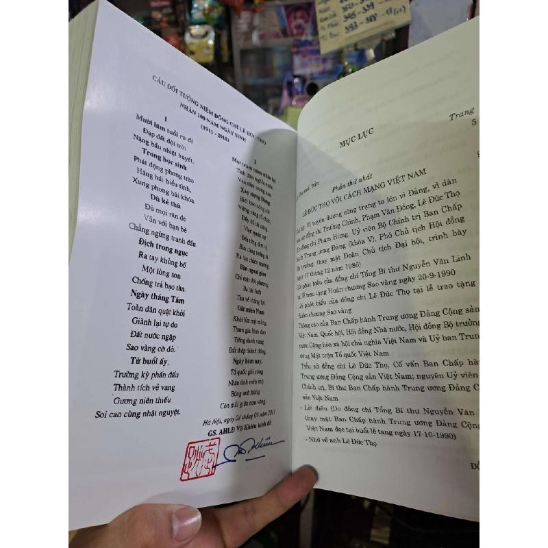 Lê Đức Thọ người cộng sản kiên cường nhà lãnh đạo tài năng VĂN HỌC VAVO0910 921315