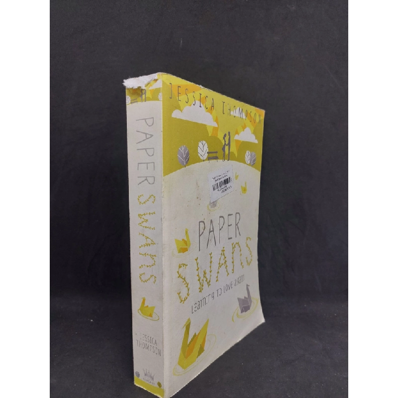 [Phiên Chợ Sách Cũ] Paper swans, rách 2303 415439