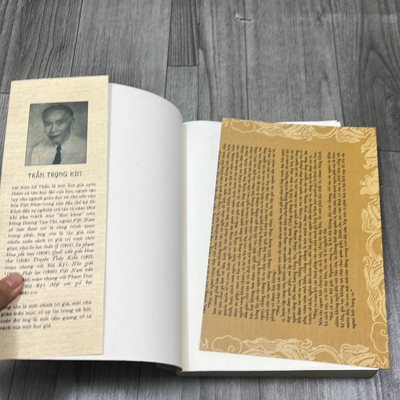 Việt nam sử lược. 4a5 542859