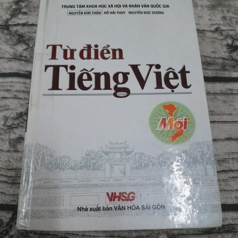 Trung tâm KH Xã Hội và Nhân văn QG. Từ điển Tiếng Việt. Chủ biên  Ng. KIim Thản 711821