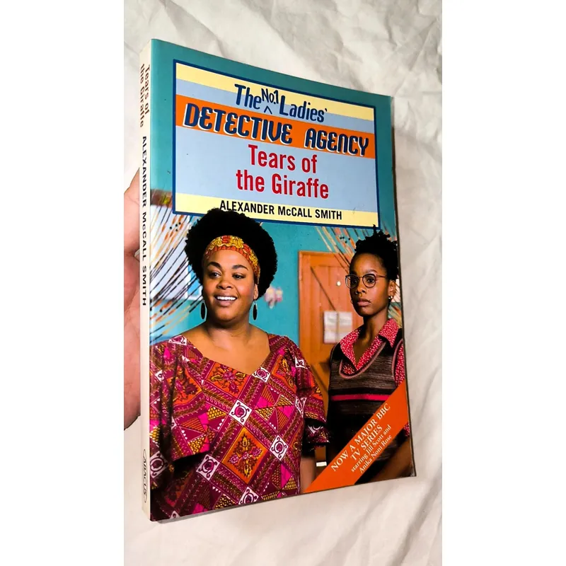 The No.1 Ladies Detective agency - Tears of the giraffe (Alexander McCall Smith) 732586
