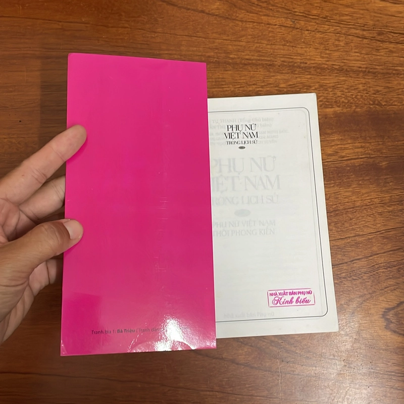 II Phụ Nữ Việt Nam Trong Lịch Sử _ Lịch Sử Việt Nam Thời Phong Kiến (Tập 1) - 2011 496179