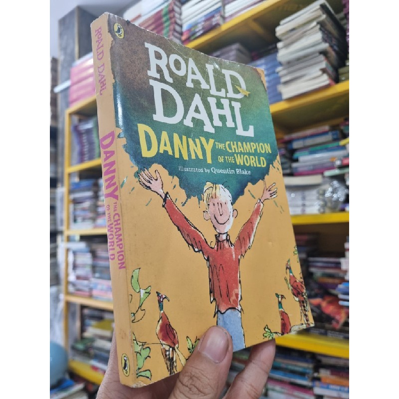 DANNY THE CHAMPION OF THE WORLD - Roald Dahl 141900