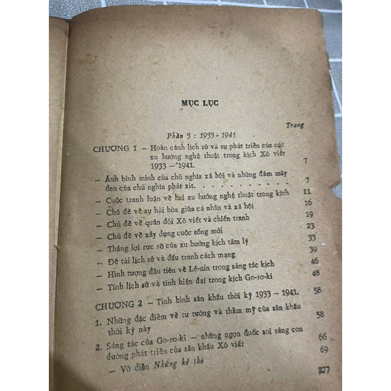 LỊCH SỬ SÂN KHẤU XÔ VIẾT TẬP 2- HUY LIÊN 452584