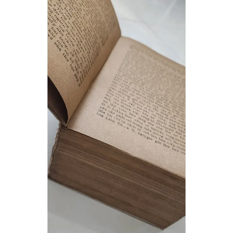 Boris Pasternak, con người và tác phẩm (bao gồm thiên tiểu thuyết Bác sĩ Zhivago 702983