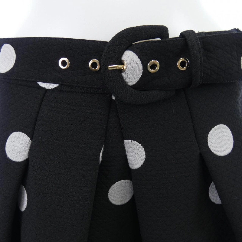 BOUTIQUE MOSCHINO KR5237105 Váy - Hàng hiệu Authentic 818307