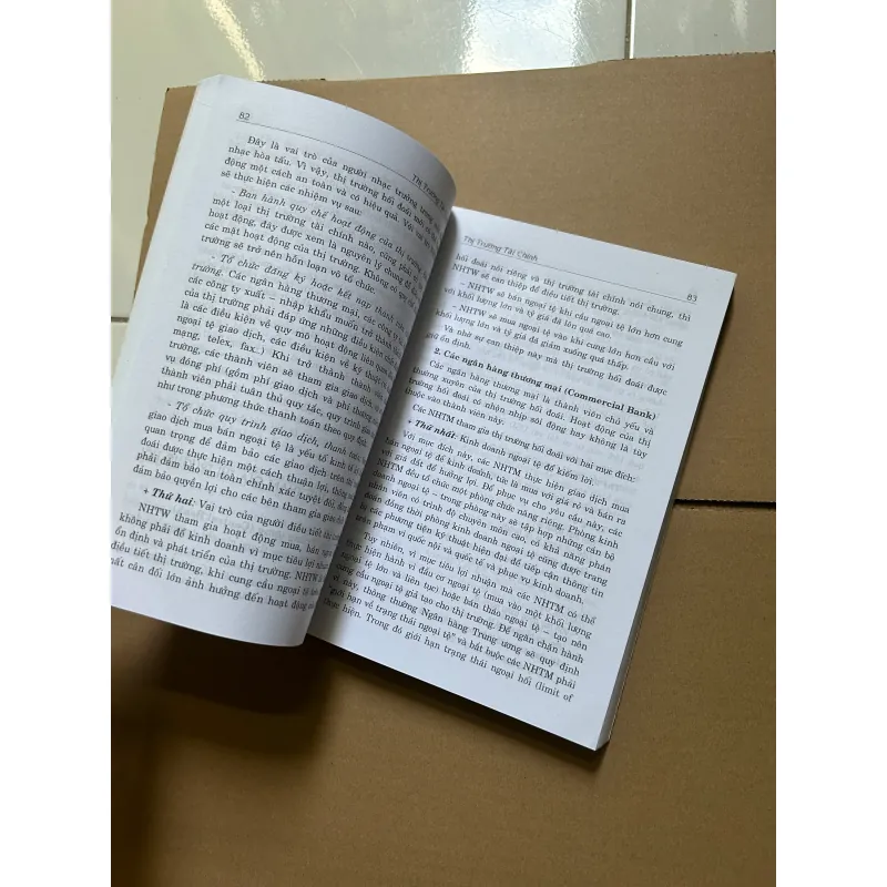 Thị trường tài chính - Nguyễn Đăng Đờn, Lý Hoàng Ánh 752397