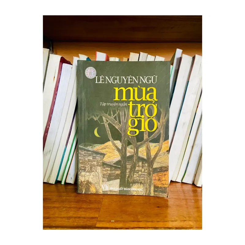 Mùa trở gió - Lê Nguyên Ngữ 984610