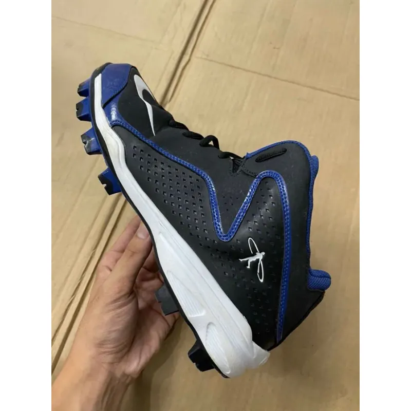 giày NIKE có móng 933522